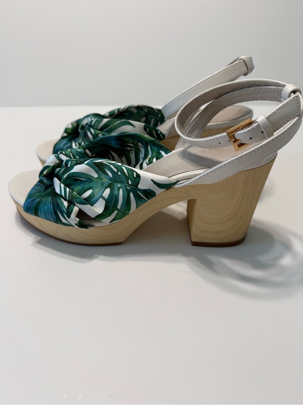 Sanctuary Reggae Tropical Platform Block Heel Sandals Ivory Green Ankle Strap 8